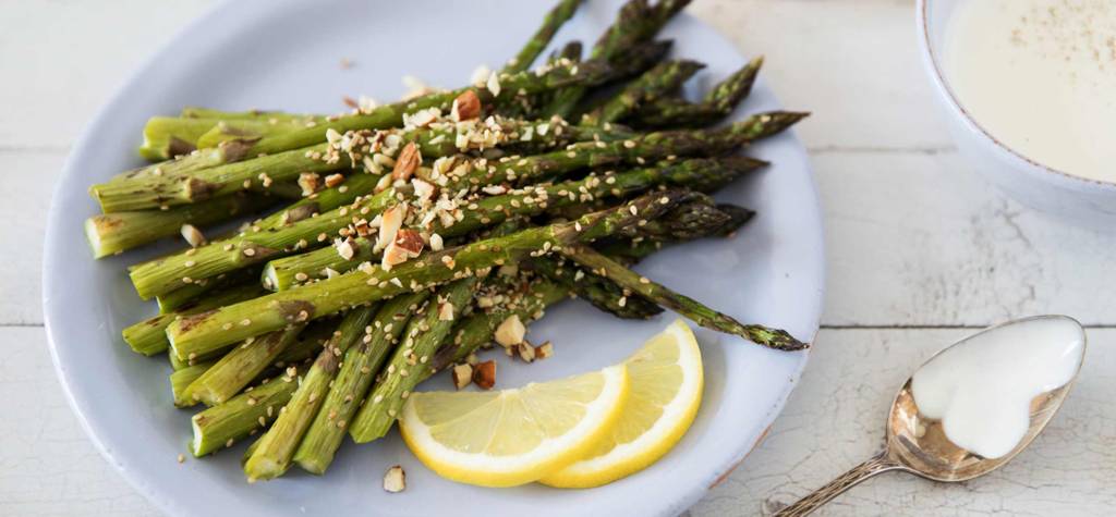 Spargel mit Creme Fraiche