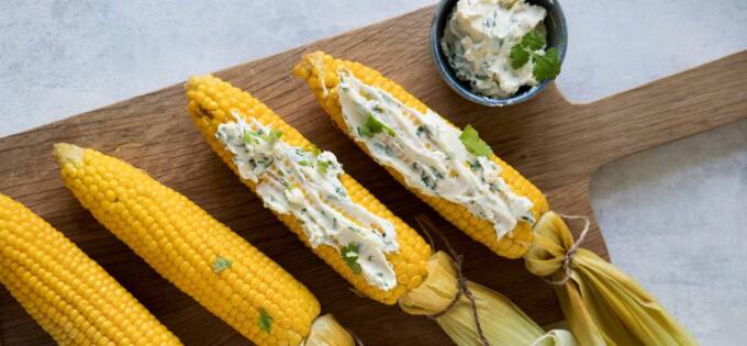 Maiskolben mit Korianderbutter ohne Zucker