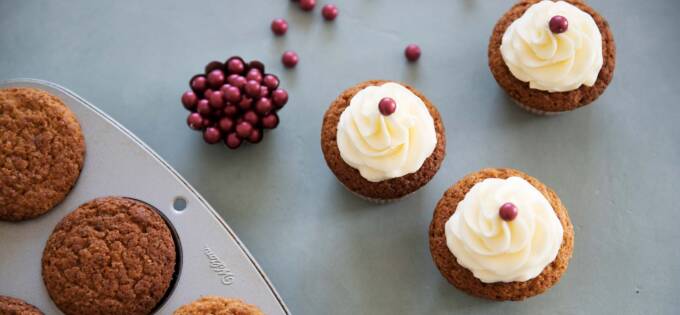 Cupcakes à la carotte avec glaçage aux épices