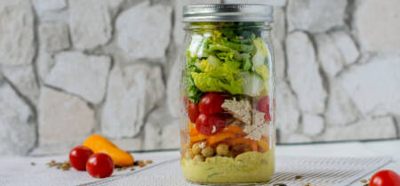 Salat mit Curry Dressing