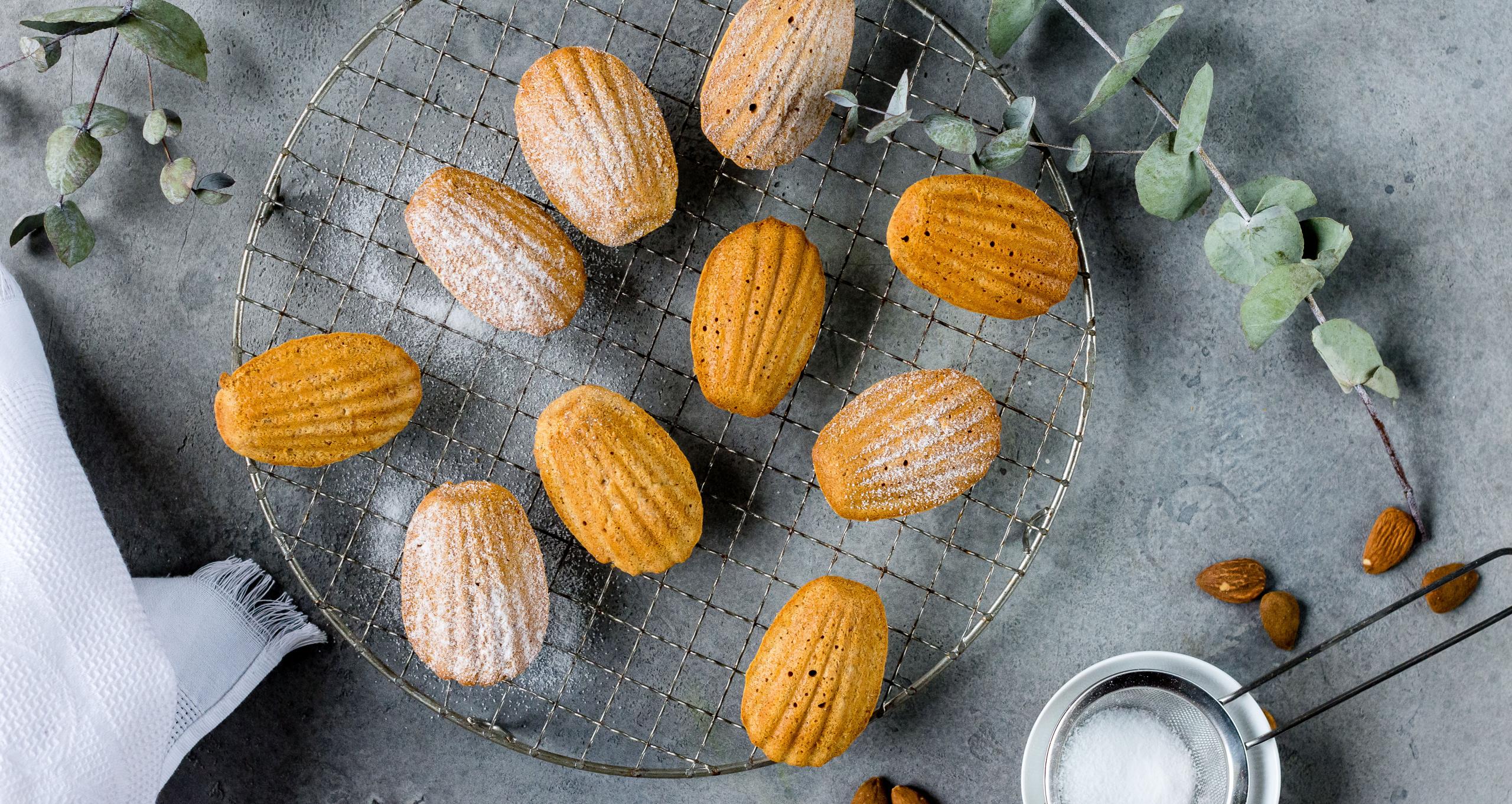 Madeleines aux amandes sans sucre